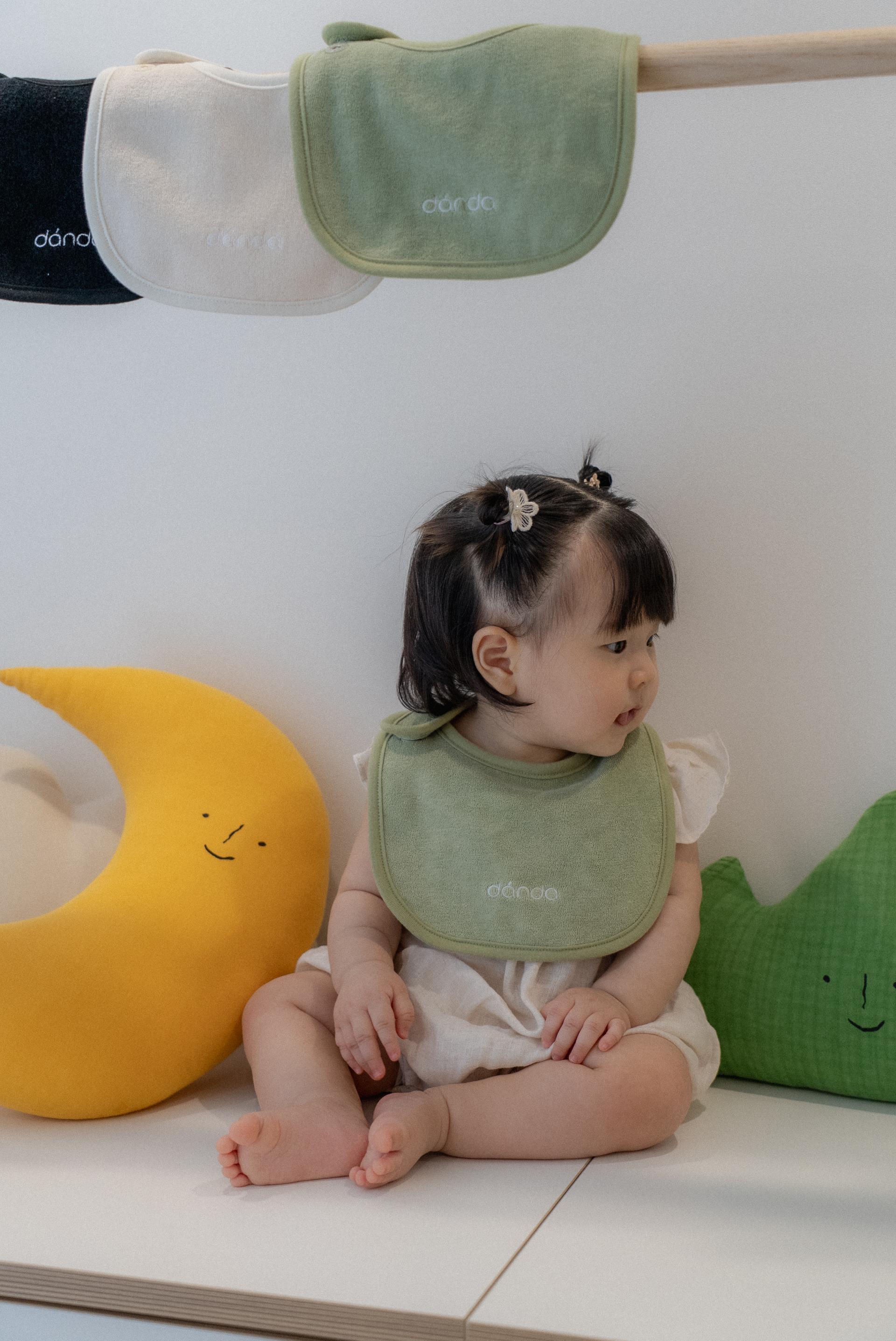 dánda terry bib (단다 테리빕) - olive