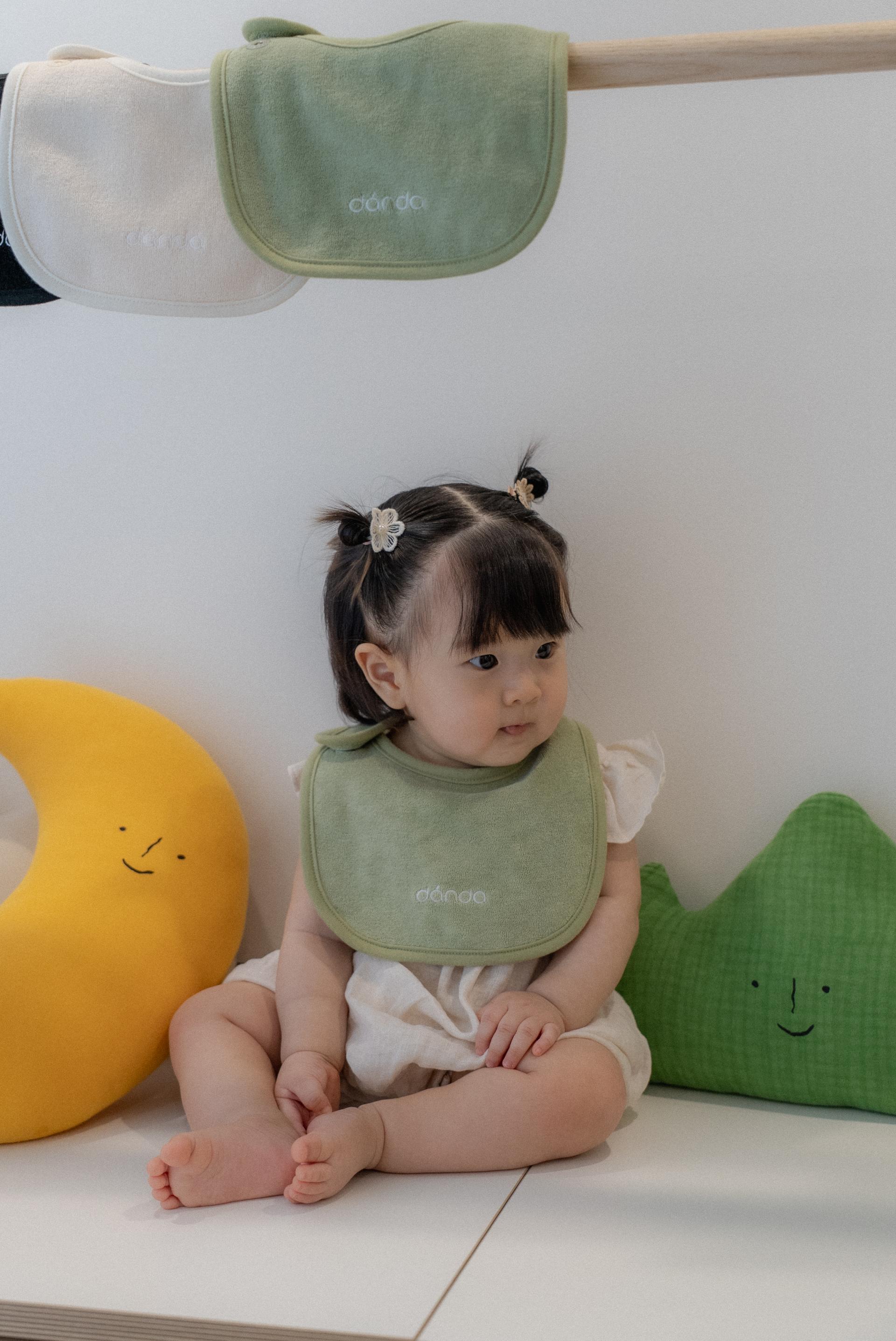 dánda terry bib (단다 테리빕) - olive