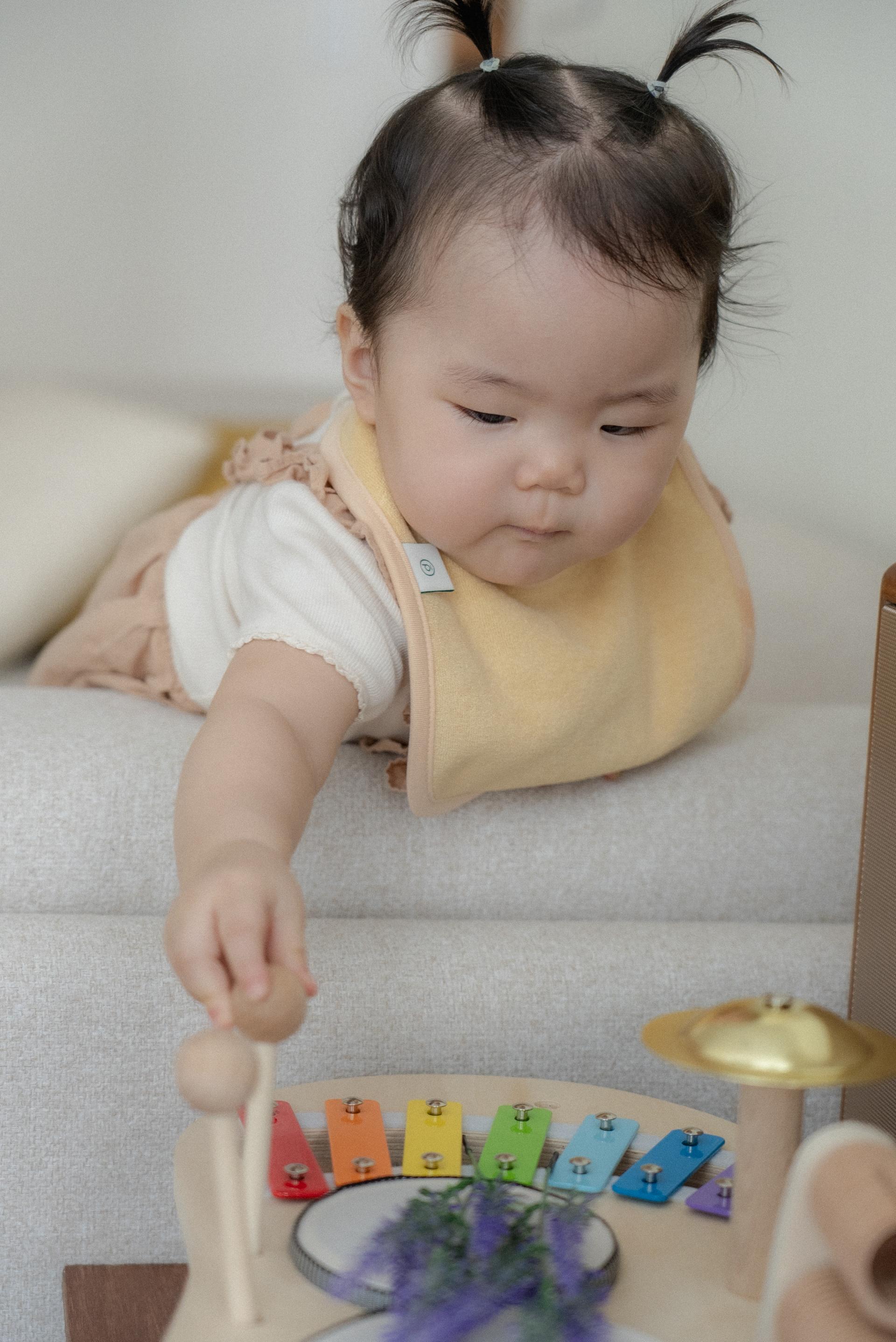 dánda terry bib (단다 테리빕) - deep yellow